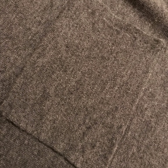 Angela Mara Poncho - Picture 3 of 4